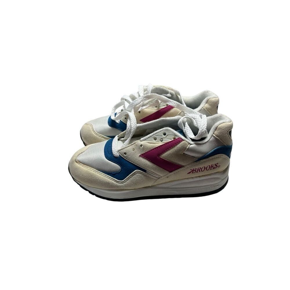 Brooks HydroFlow NET Old Stock Size 5 NWT - image 1